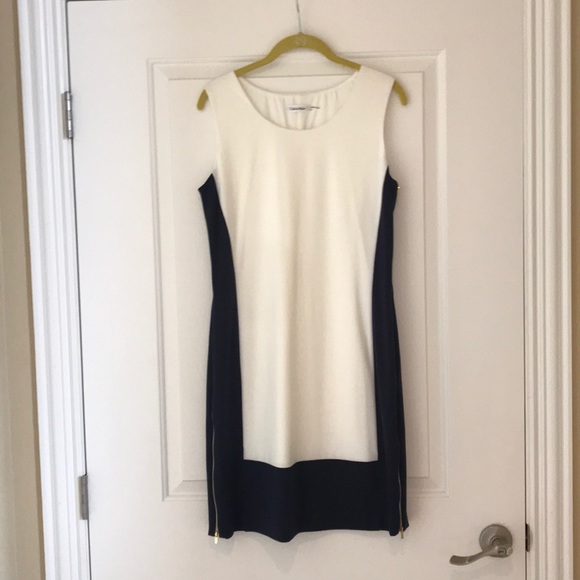 Calvin Klein Dresses & Skirts - Calvin Klein color block dress.
